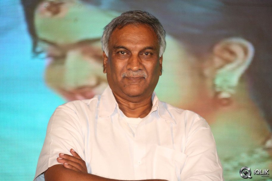 Lakshmi-Raave-Maa-Intiki-Movie-Audio-Launch